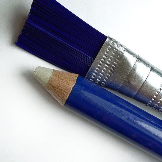 Молив – гума с четка